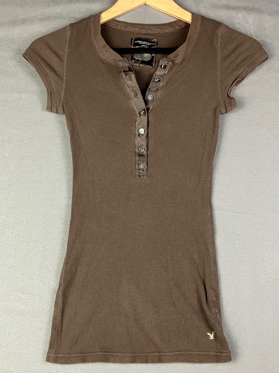 American Eagle Outfitters Tops - Vintage Y2K American Eagle Women’s Size XS Slim Henley Ribbed Short Sleeve Shirt